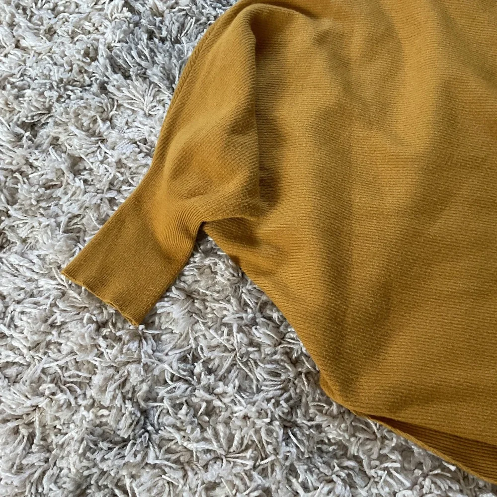 Kerisma G550 Ryker Mustard Yellow‎ Ribbed Dolman Sleeve Boat Neck Sweater SM